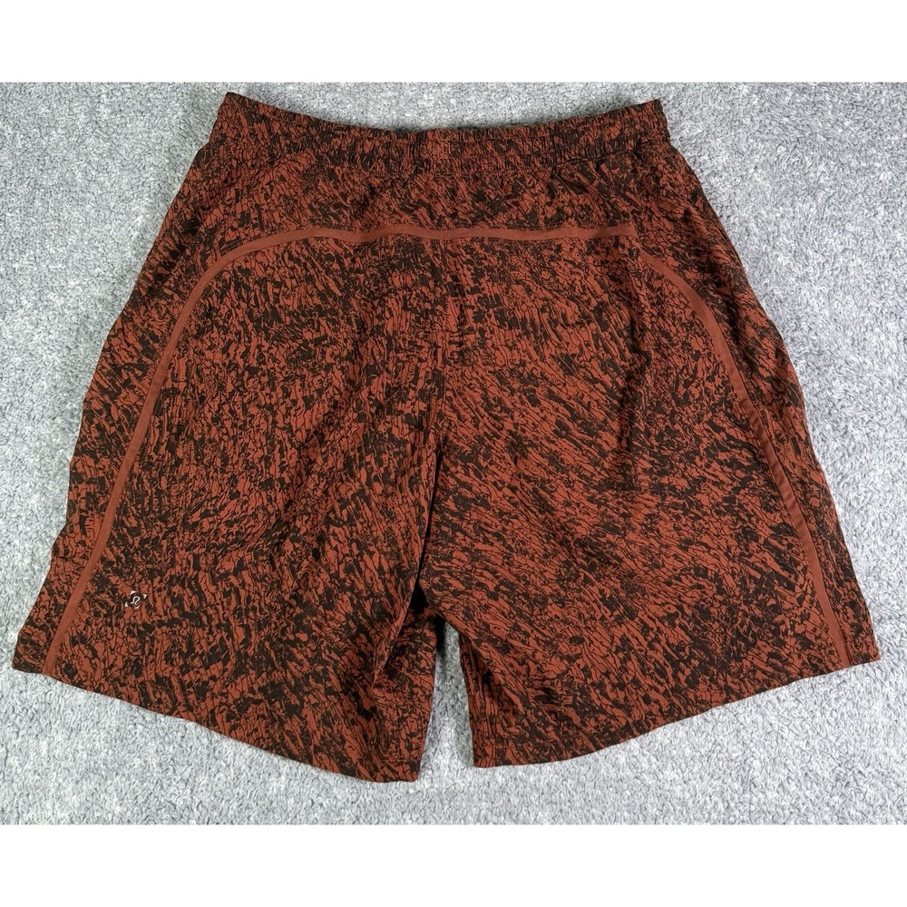 Lululemon Shorts Mens Large Red Pace Breaker 9" Lined Running Red Abstract Print - Picture 2 of 7